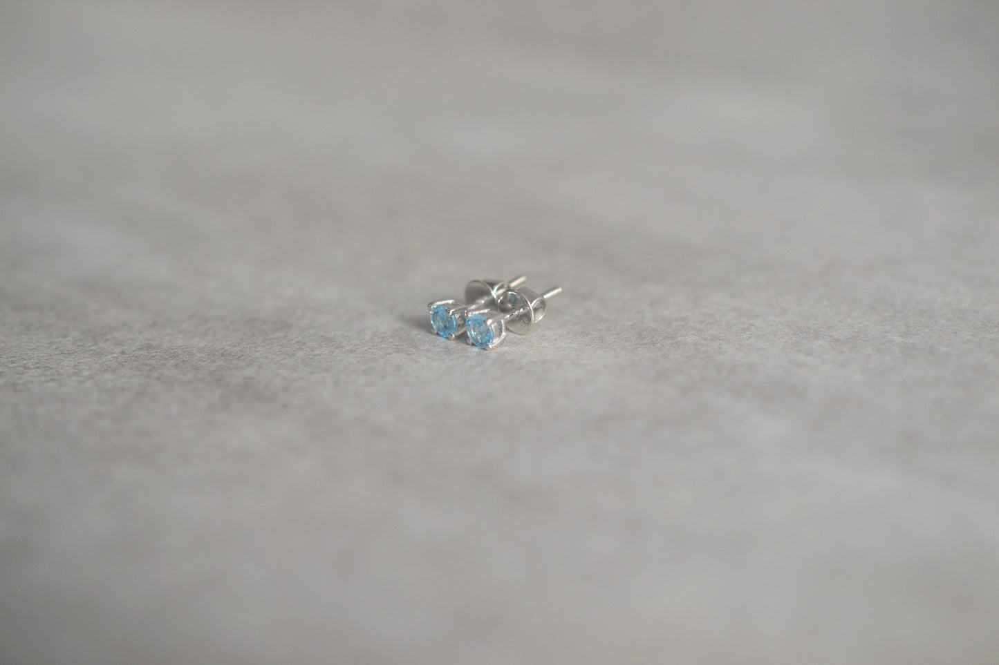 Sterling Silver 925, Blue Topaz, 4mm Screw-Back Stud Earrings